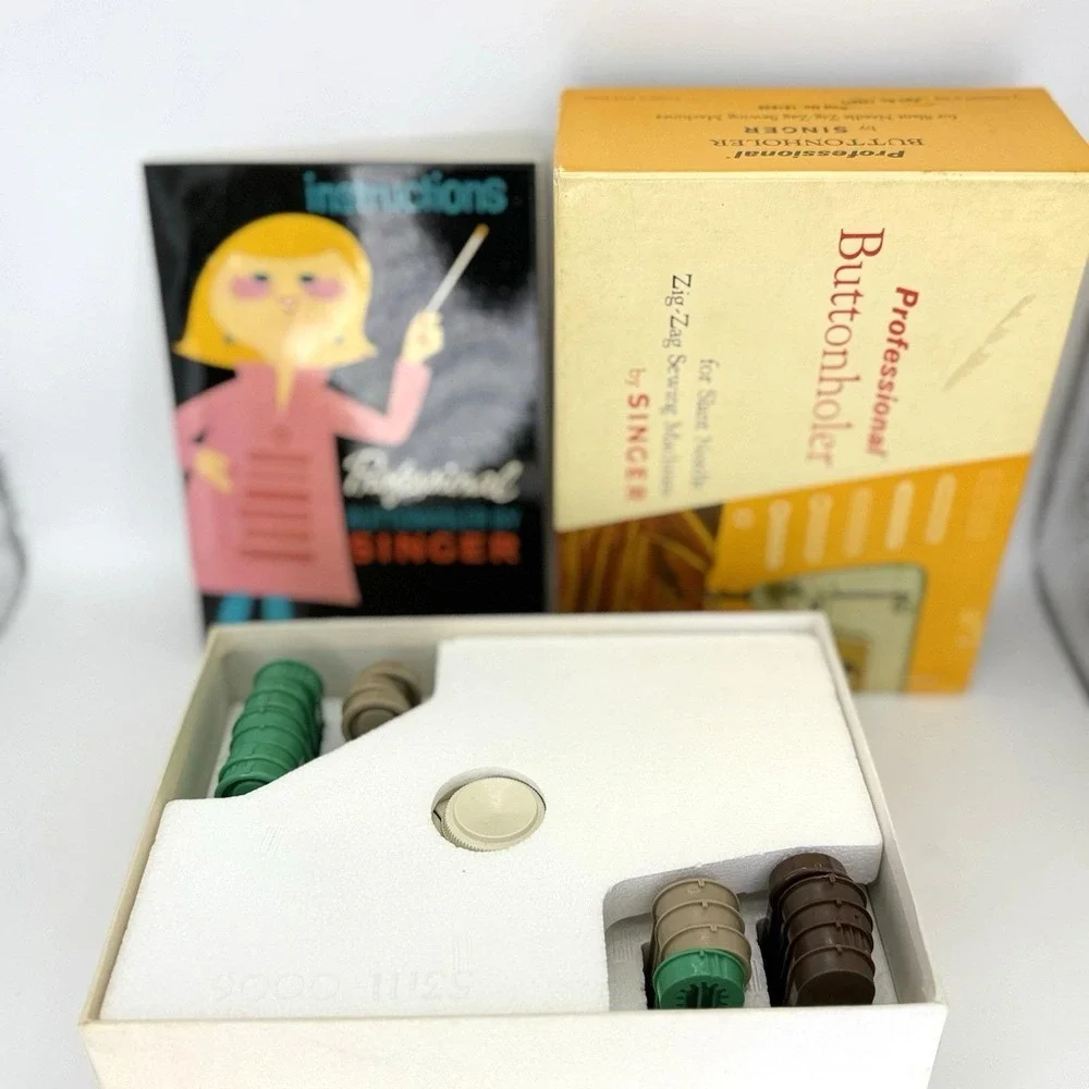 Vintage 1967 Singer‎ Professional Buttonholer Slant Needle Attachment NOS